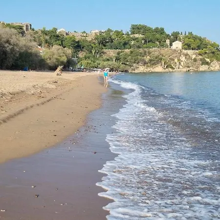 Charites: Terrace With Seaview - 100m To The شقة