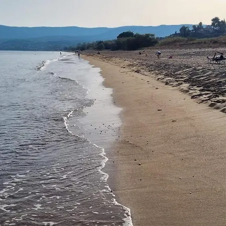 Charites: Terrace With Seaview - 100m To The شقة