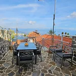 Charites: Terrace With Seaview - 100m To The Appartement Koróni