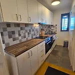 Charites: Terrace With Seaview - 100m To The Appartement *