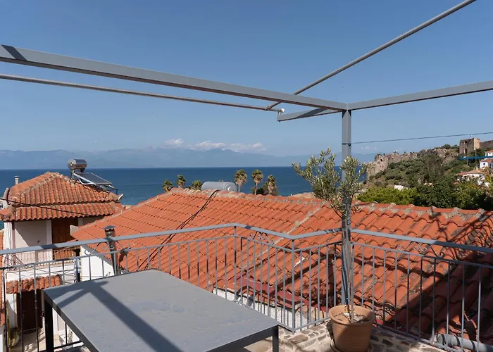 Charites: Terrace With Seaview - 100m To The *