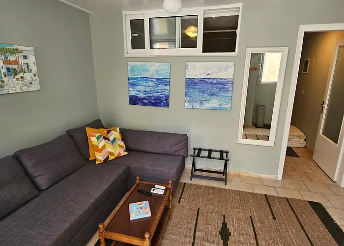 Charites: Terrace With Seaview - 100m To The *